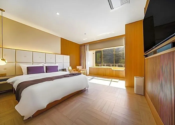 Denbasta Forest 3* Busan